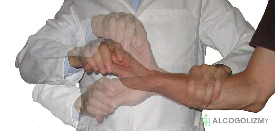 Как снять синдром трясущихся рук с похмелья
